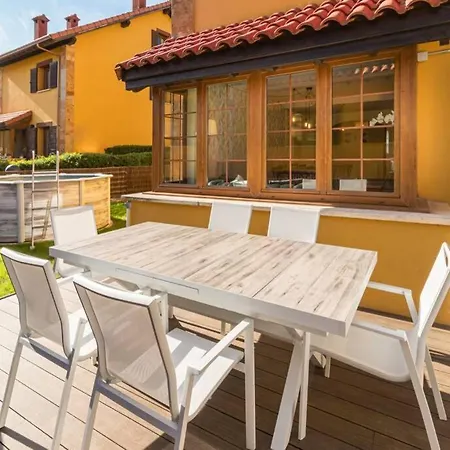 ¡nuevo! Espectacular Casa Recién Reformada Con Piscina Сasa de vacaciones *