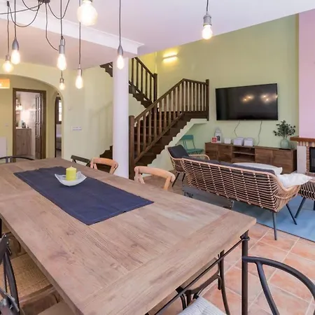 Cantabria Collection - Espectacular Casa Con Piscina Pequena Bareyo