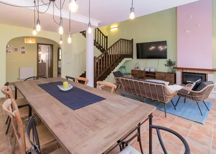 Cantabria Collection - Espectacular Casa Con Piscina Pequena Bareyo